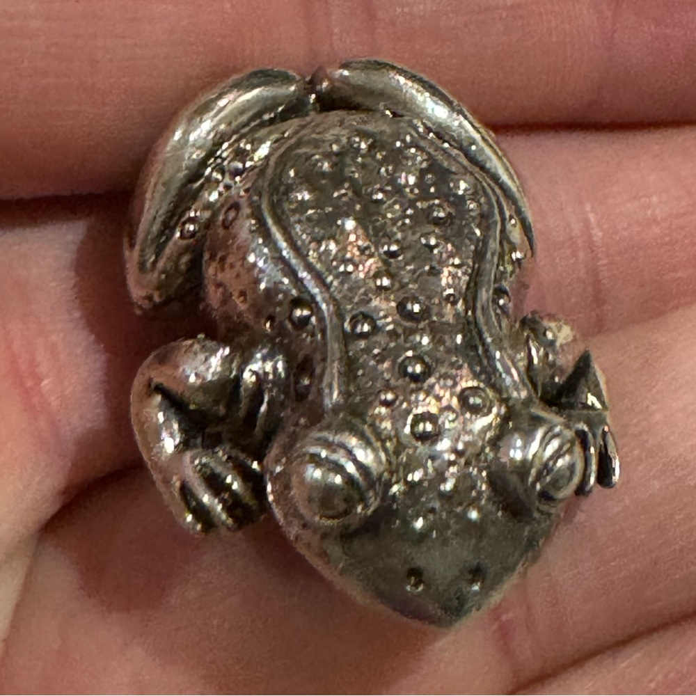 Vintage Sergio Bustamante 925 Sterling silver frog pendant pin 21.6g